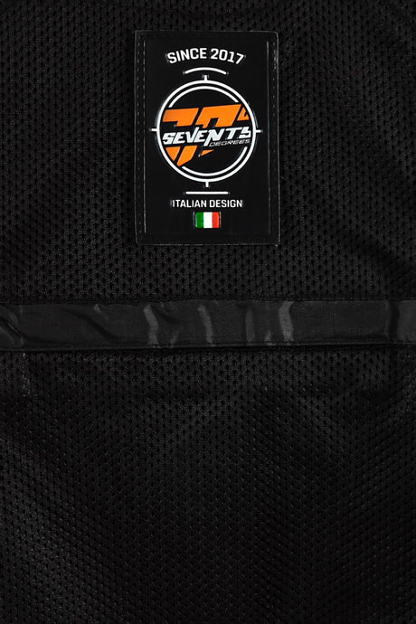 (1393e57be67ead2c61991a44be6213e5)